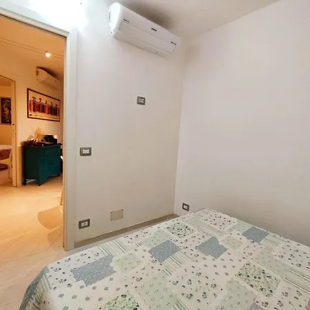 Casa Blusea A 100 Metri Dal Mare *