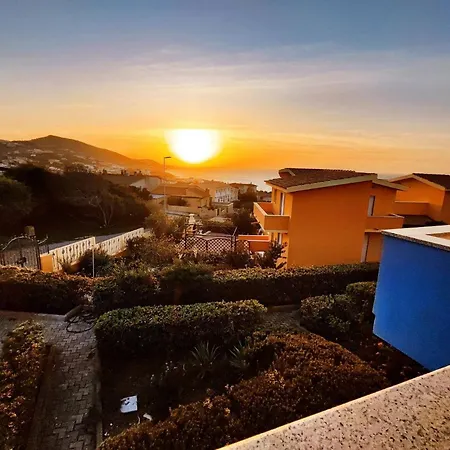 Casa Blusea A 100 Metri Dal Mare * Castelsardo